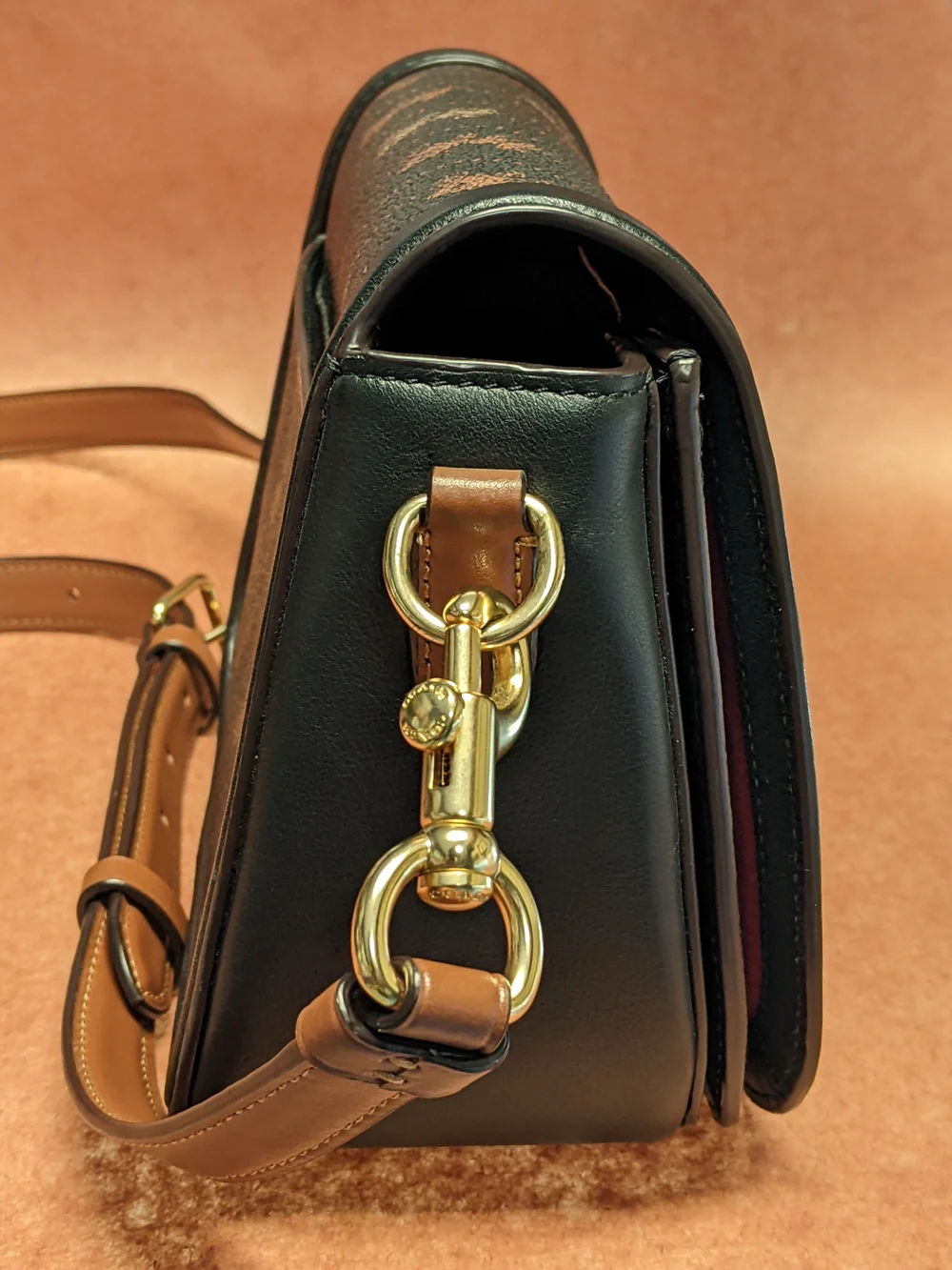 Coach bag style